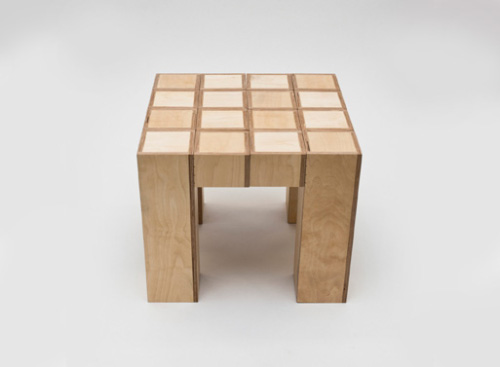 Table mouvante par Tom Cecil