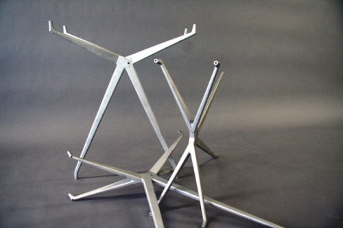 Table JACK par Della Valle Bernheimer