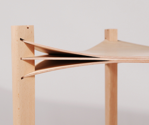 Table Entre les lignes par Keyne Dupont