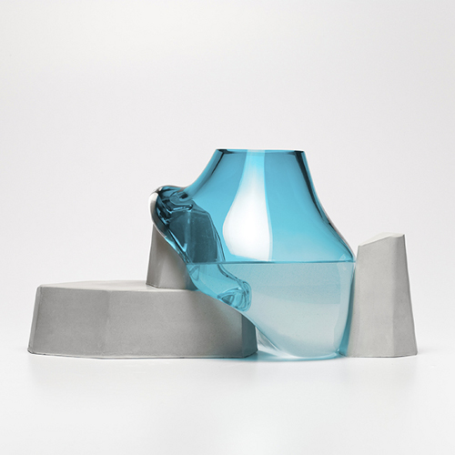 Ferréol Babin un design sensoriel : vase Falaise