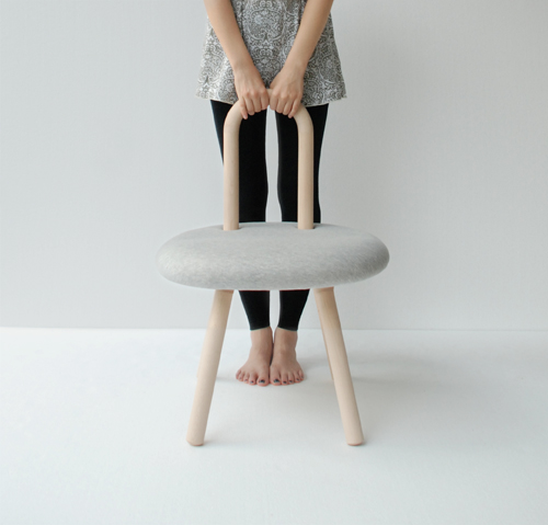 Une invitation au toucher, Bambi chair par Juju Studio