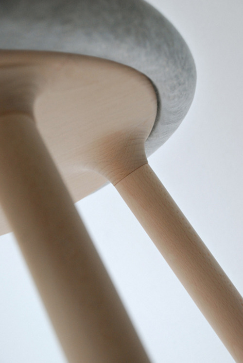 Une invitation au toucher, Bambi chair par Juju Studio