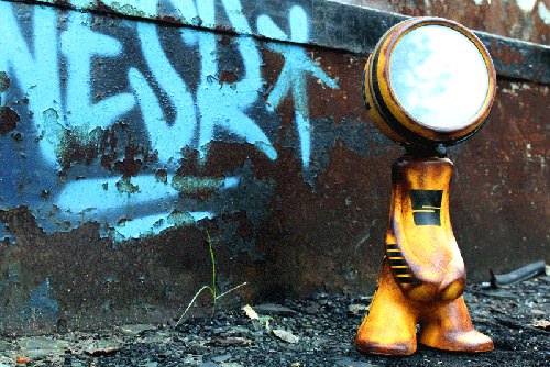 Street art toys par Nanan