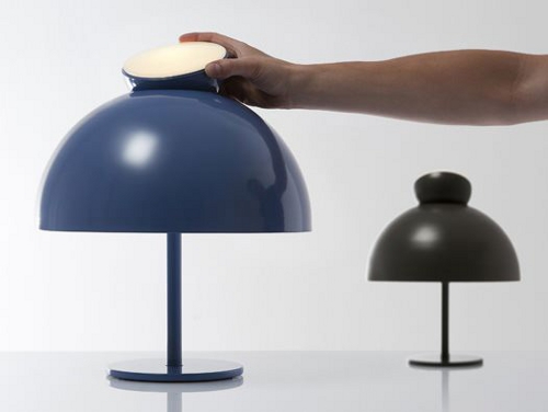 Lampe Parasite par Yiannis Ghikas