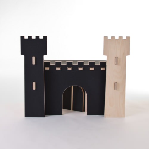 Bureau pour enfant Forteresse par le collectif At-Once