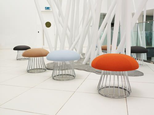 Mushroom invasion, pouf Magic par David Fox