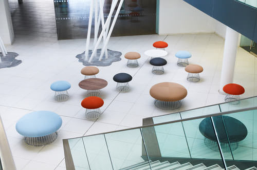 Mushroom invasion, pouf Magic par David Fox