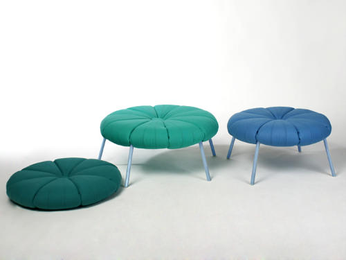 The Woonling Collection, fauteuil et transformation par Karoline Fesser