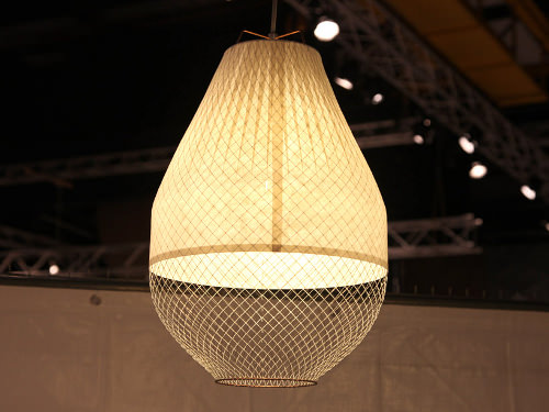 Collection Meshmatics, luminaire de bambou et grillage par Rick Tegelaar