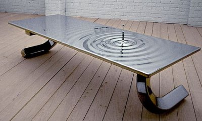 Table illusion par Lee J. Rowland