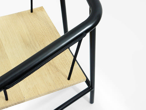 Portique armchair, la chaise balançoire par Florent Coirier