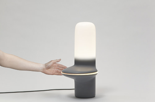 DESIGN ET MANIPULATION LA LAMPE SPECTRE PAR FERRÉOL BABIN