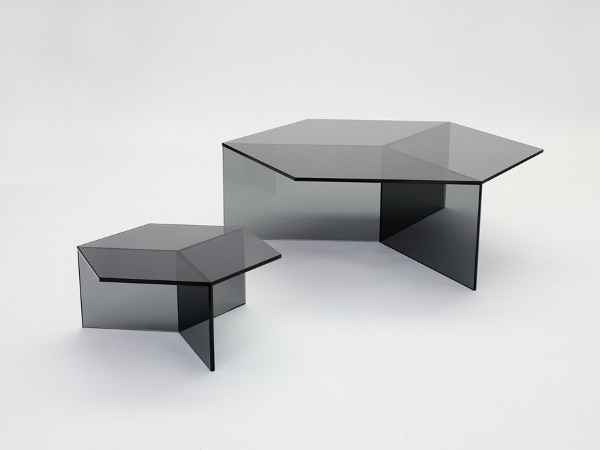 Isom la table de verre par Sebastian Scherer