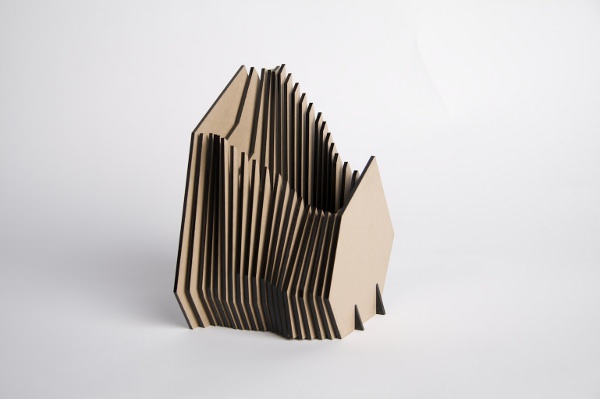 Pen Holder par Nathaniel Paffet Lugassy