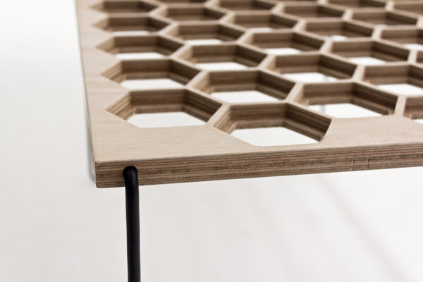 Table puzzle par Sam Stringleman