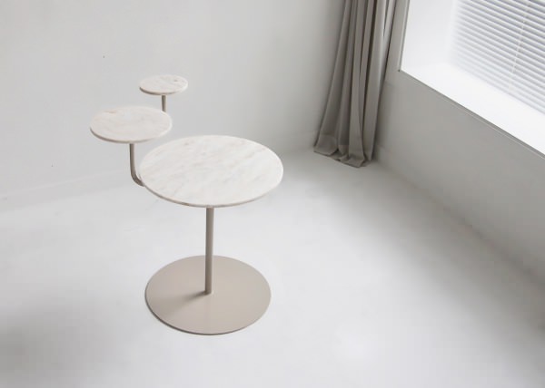 Planet table et mouvement par le studio KamKam