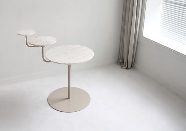 Planet table et mouvement par le studio KamKam