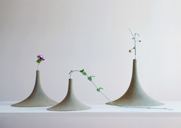 VASE DE SABLE PAR YUKIHIRO KANEUCHI