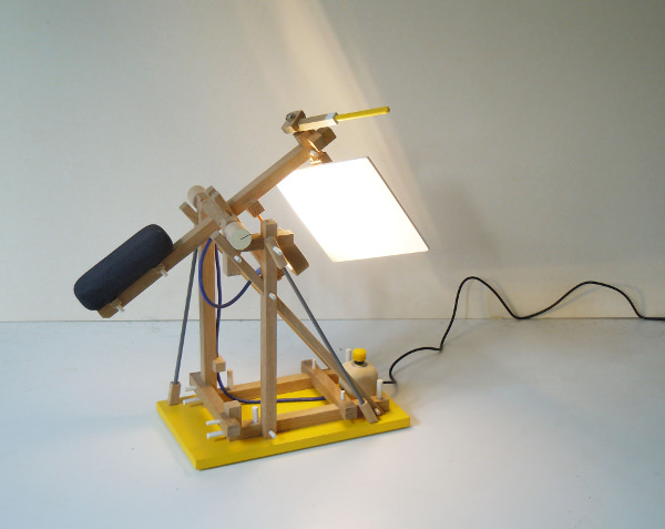 Lampe à jouer par Stéphane Mouflette