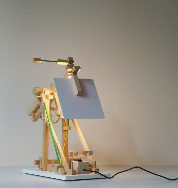 Lampe à jouer par Stéphane Mouflette