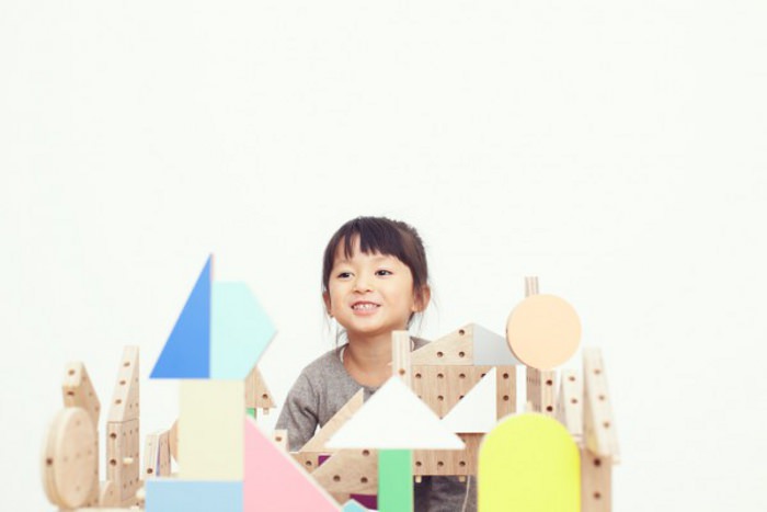 Dowel blocks le kit de construction pour enfant par Ichiro Design