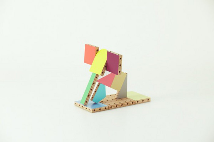 Dowel blocks le kit de construction pour enfant par Ichiro Design