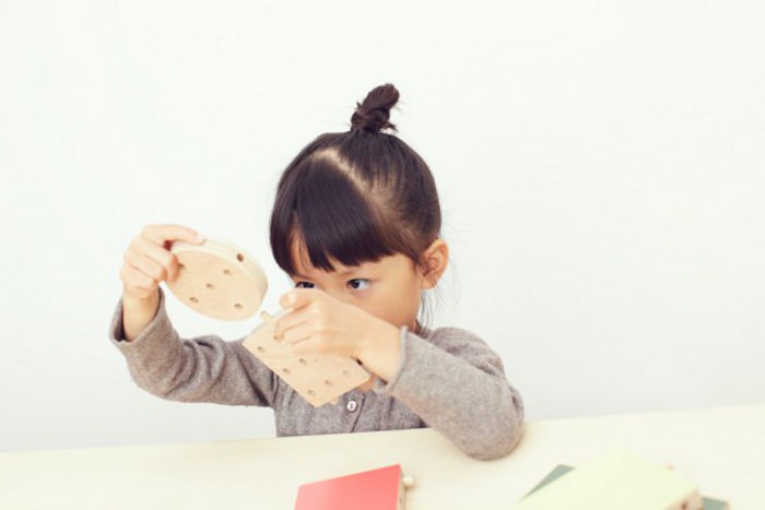 Dowel blocks le kit de construction pour enfant par Ichiro Design