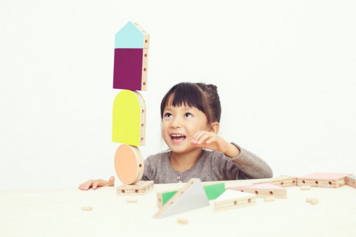 Dowel blocks le kit de construction pour enfant par Ichiro Design