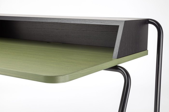 S 1200 le nouveau bureau par Thonet