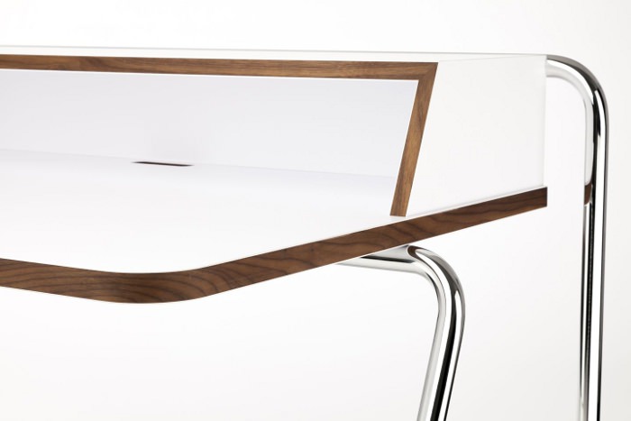 S 1200 le nouveau bureau par Thonet