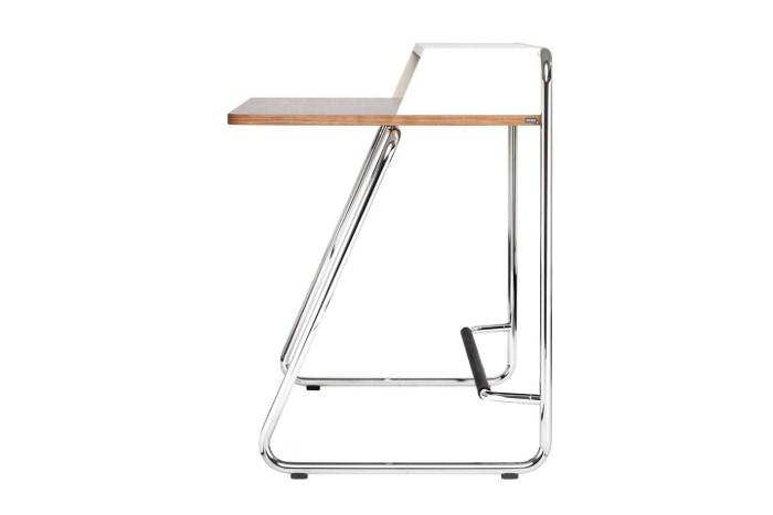 S 1200 le nouveau bureau par Thonet