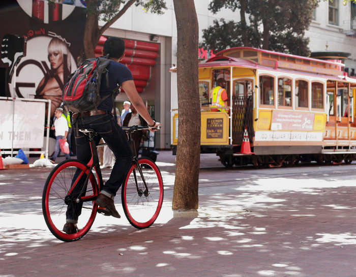 Vanhawks le vélo connecté en carbone