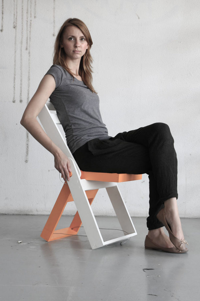 Folding chair par Pawel Kochanski