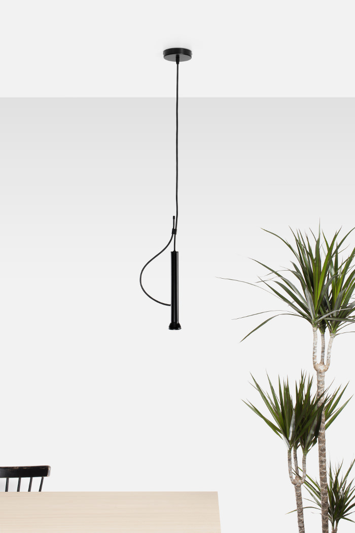 Lampe suspendue LASSO par Quentin de Coster