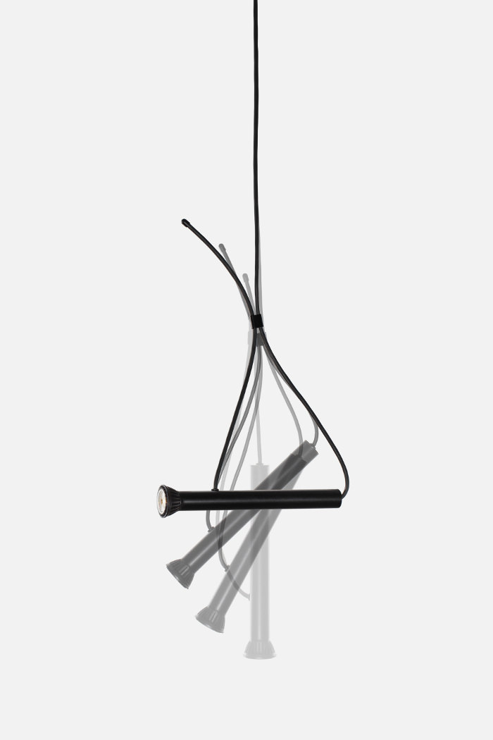 Lampe suspendue LASSO par Quentin de Coster