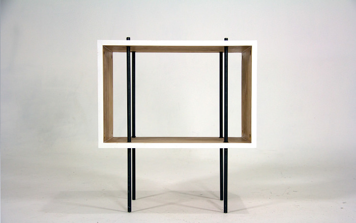 Bureau minimaliste Fig. 8 Desk par Steven Berkas