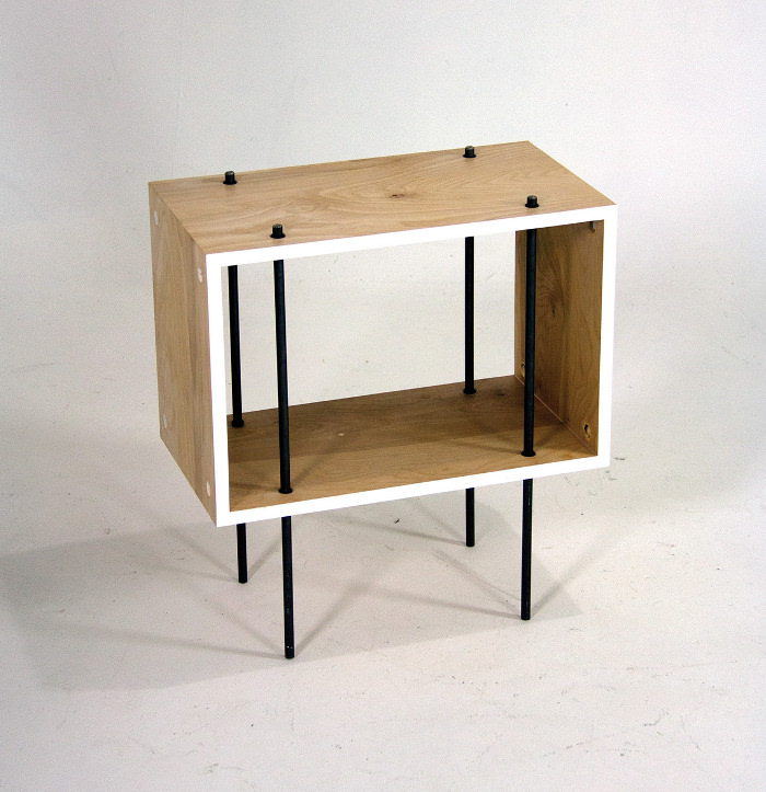 Bureau minimaliste Fig. 8 Desk par Steven Berkas