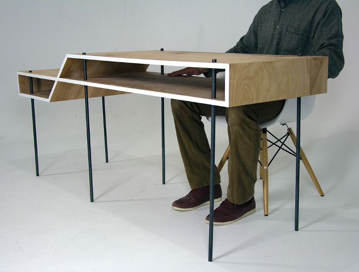 Bureau minimaliste Fig. 8 Desk par Steven Berkas