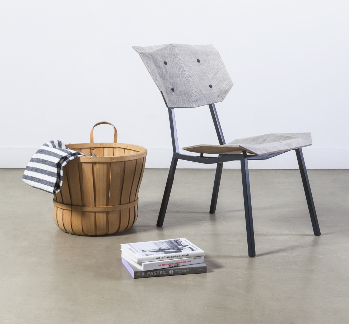 New Hybrids la chaise en papier NewspaperWood par Mieke Meijer