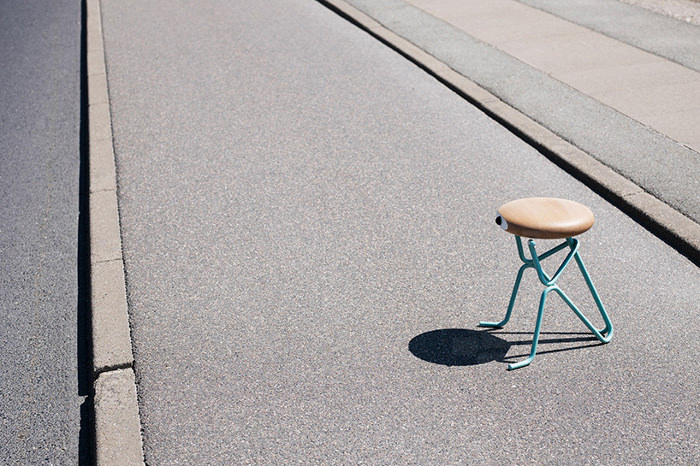 Companion tabouret poétique par Phillip Grass