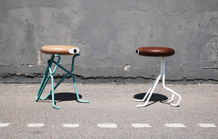 Companion tabouret poétique par Phillip Grass