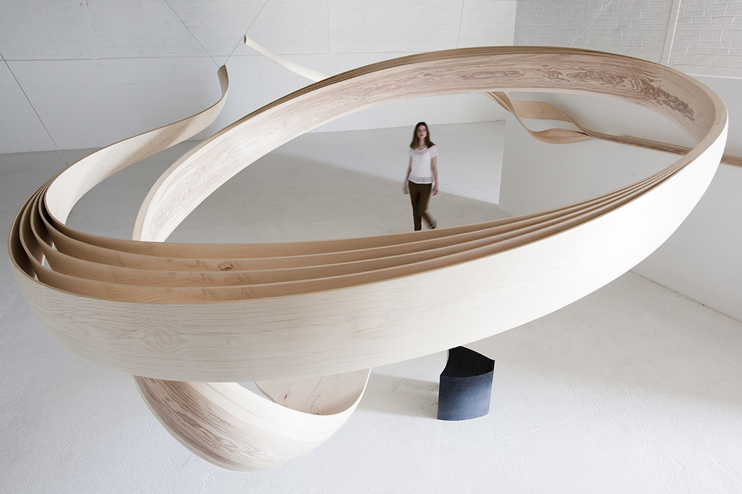 MAGNUS CELESTII LE BUREAU VOLANT PAR JOSEPH WALSH STUDIO - 2014