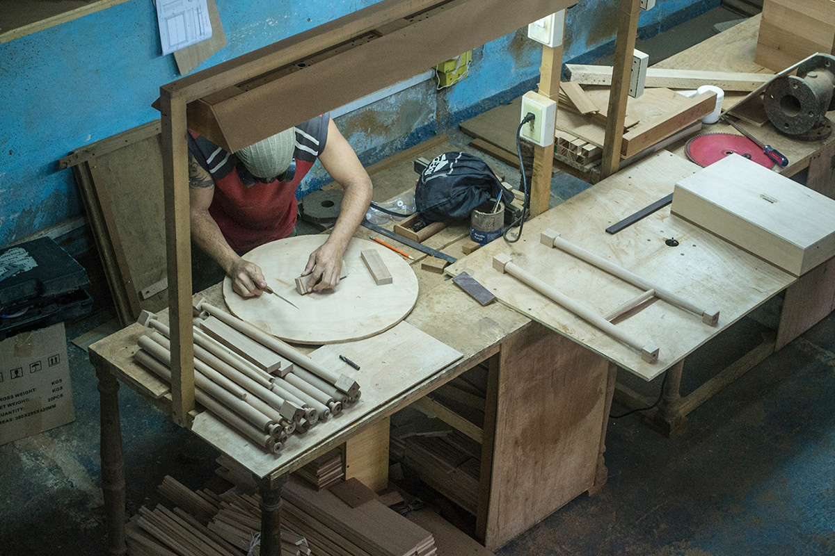 Guajiro, la collection de mobilier artisanal signée Carlos Perez Zamora et Carylin de la Vega