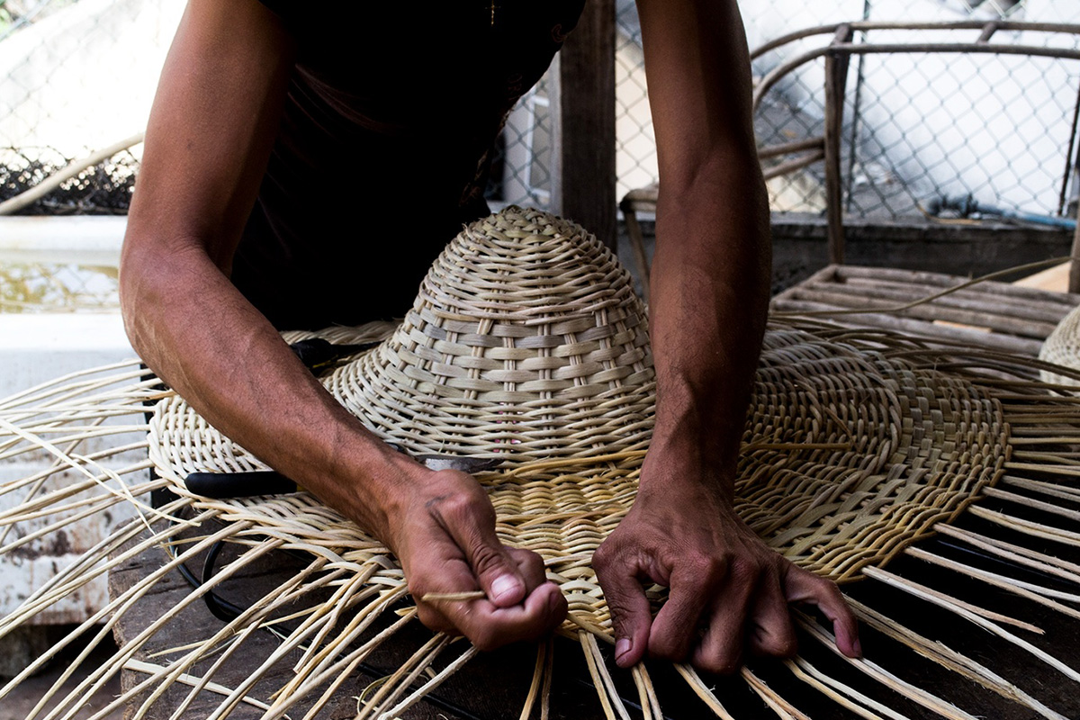 Guajiro, la collection de mobilier artisanal signée Carlos Perez Zamora et Carylin de la Vega